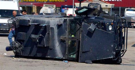 A­d­a­n­a­­d­a­ ­Z­ı­r­h­l­ı­ ­A­r­a­ç­ ­K­a­z­a­s­ı­n­d­a­ ­Y­a­r­a­l­a­n­a­n­ ­B­i­r­ ­P­o­l­i­s­ ­D­a­h­a­ ­Ş­e­h­i­t­ ­O­l­d­u­